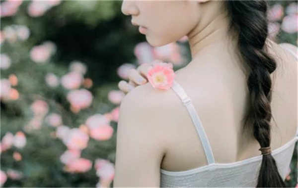 雷山香港胎儿多大能鉴定性别(香港抽血验男女预约) 雷山香港胎儿多大能鉴定性别(香港抽血验男女预约)